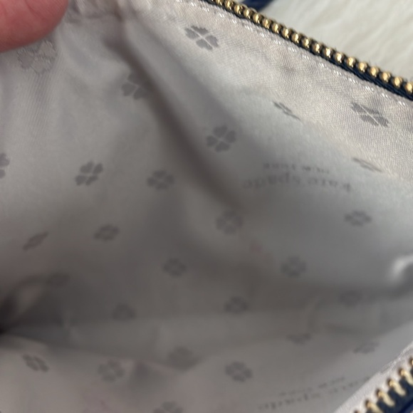 Kate Spade Zip Case - Picture 5 of 6